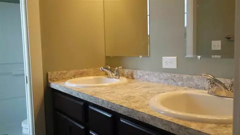 2035 W Coachlight, Jackson, MI 49201 photo 14