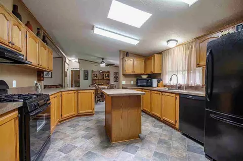 1140 Wayne, Jackson, MI 49202 photo 13