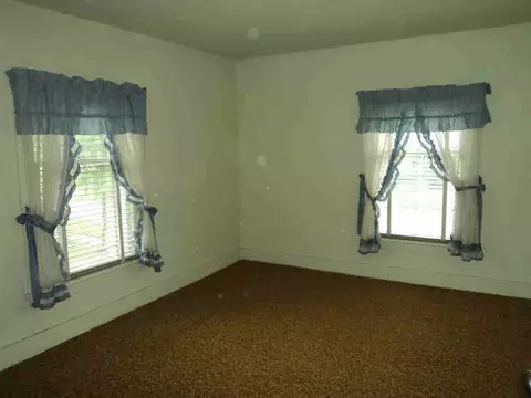 629 N State, Jackson, MI 49202 photo 16