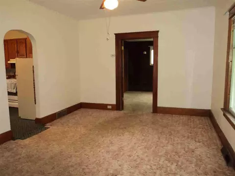 629 N State, Jackson, MI 49202 photo 6