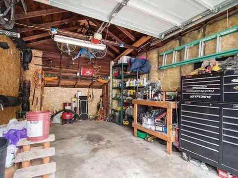443 Bates, Jackson, MI 49202 photo 35