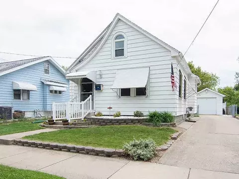 443 Bates, Jackson, MI 49202 photo 23