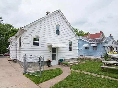443 Bates, Jackson, MI 49202 photo 28