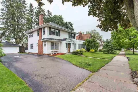 736 Bloomfield, Jackson, MI 49203 photo 2