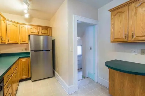 736 Bloomfield, Jackson, MI 49203 photo 8