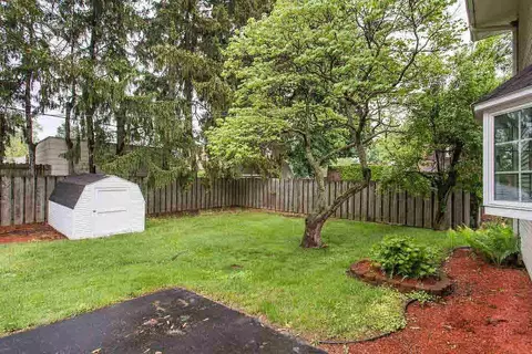 736 Bloomfield, Jackson, MI 49203 photo 29