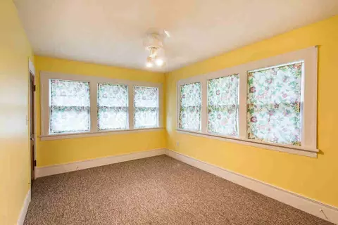 736 Bloomfield, Jackson, MI 49203 photo 32