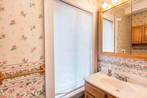 736 Bloomfield, Jackson, MI 49203 photo 12