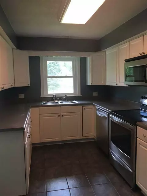 3702 Dibble, Jackson, MI 49201 photo 6