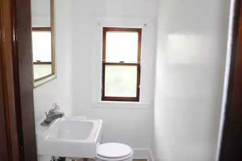 1814 Lansing, Jackson, MI 49201 photo 13