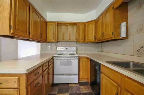 5050 Clinton, Jackson, MI 49201 photo 13