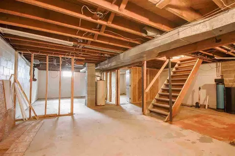 5050 Clinton, Jackson, MI 49201 photo 21