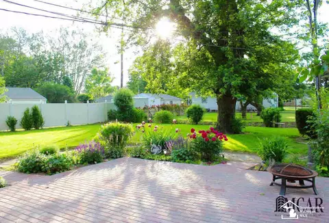 555 Bellestri, Monroe, MI 48161 photo 4