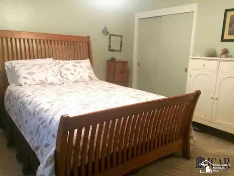 555 Bellestri, Monroe, MI 48161 photo 13