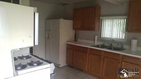 3041 7th, Monroe, MI 48162 photo 6