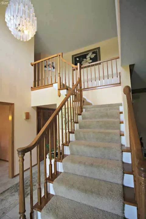 3273 Fieldstone, Flushing, MI 48433 photo 2