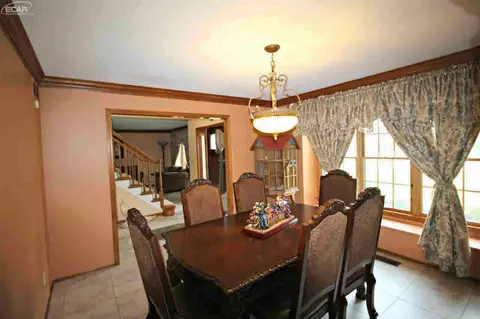 3273 Fieldstone, Flushing, MI 48433 photo 4
