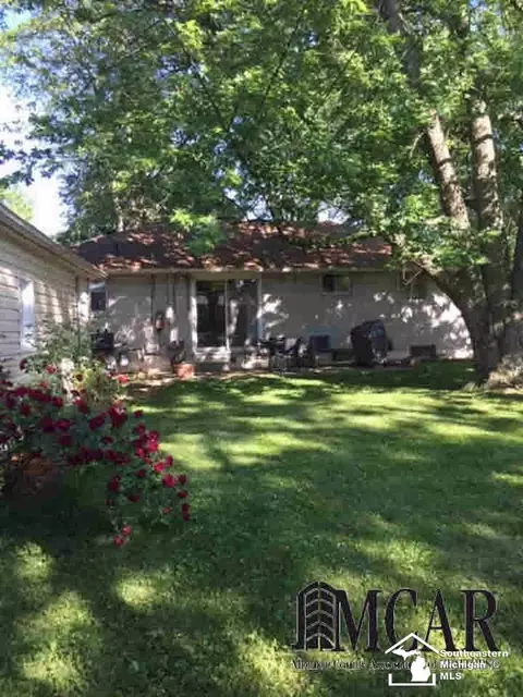 307 Ross, Monroe, MI 48162 photo 2
