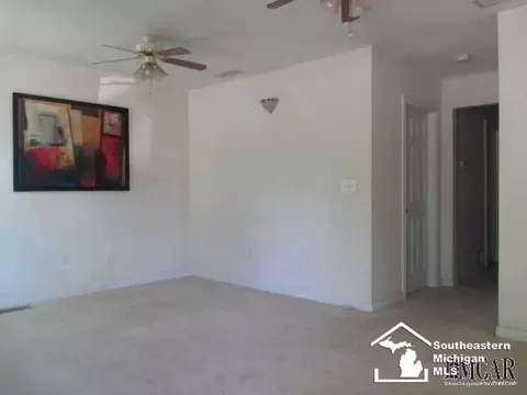 3373 Cloverdale, Monroe, MI 48162 photo 4