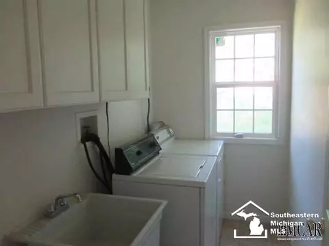 3373 Cloverdale, Monroe, MI 48162 photo 13