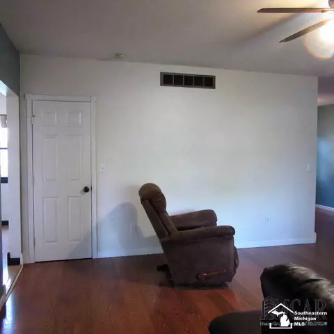 7786 Frederick, Maybee, MI 48159 photo 5