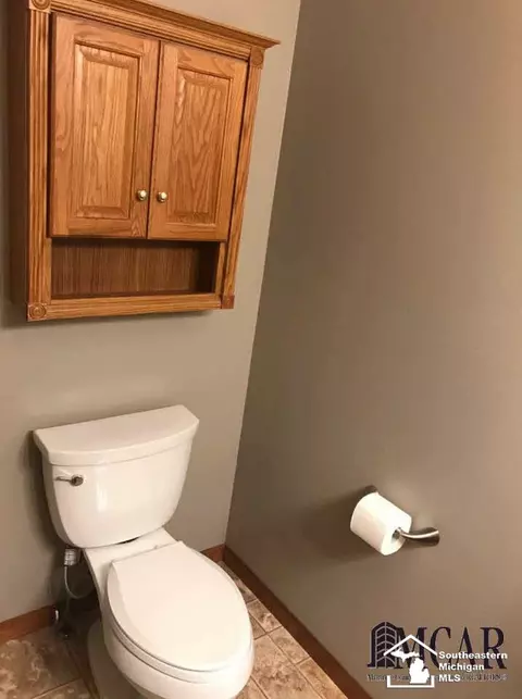 2171 Deer, Temperance, MI 48182 photo 9