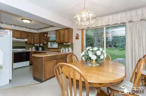 7061 Maplewood, Temperance, MI 48182 photo 7