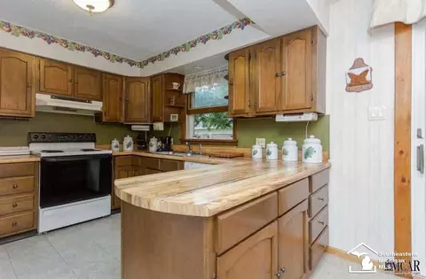 7061 Maplewood, Temperance, MI 48182 photo 16