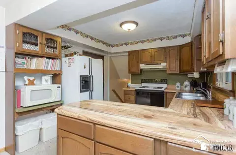 7061 Maplewood, Temperance, MI 48182 photo 17
