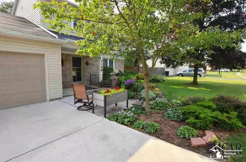 7348 Danforth, Temperance, MI 48182 photo 3