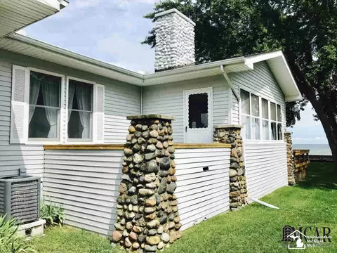 3030 Lakeshore, Monroe, MI 48162 photo 4