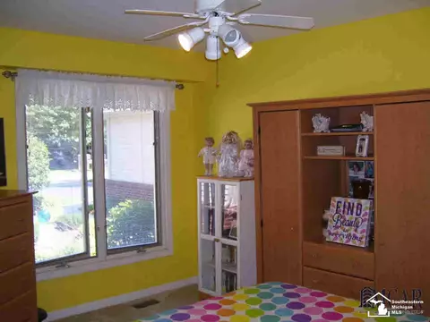 1635 Spruce, Temperance, MI 48182 photo 6