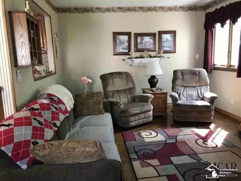 341 Armitage, Monroe, MI 48162 photo 7