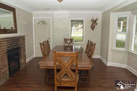 10280 Pardee, Taylor, MI 48180 photo 4