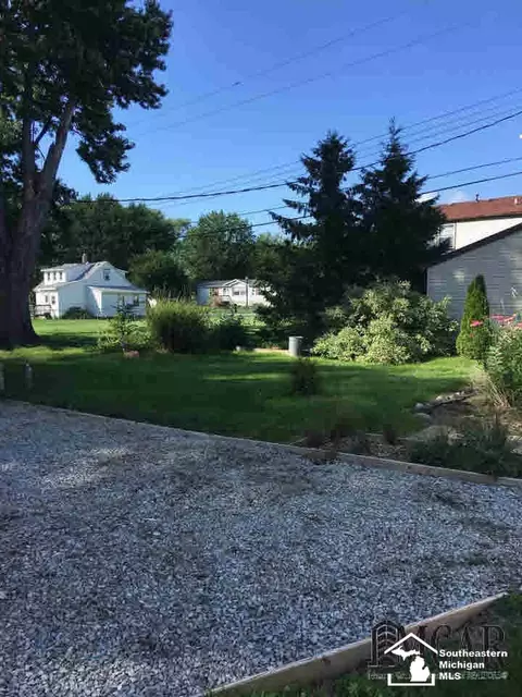 3321 10th, Monroe, MI 48162 photo 4