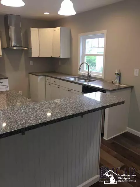 3321 10th, Monroe, MI 48162 photo 9