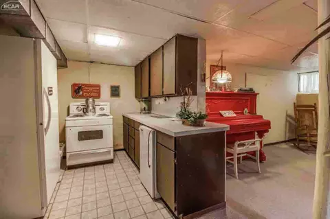 10185 E Richfield, Davison, MI 48423 photo 26