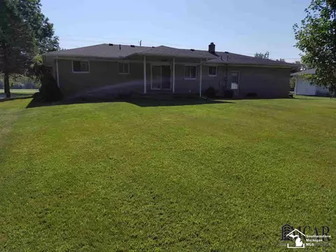 13883 Grafton, Carleton, MI 48117 photo 4