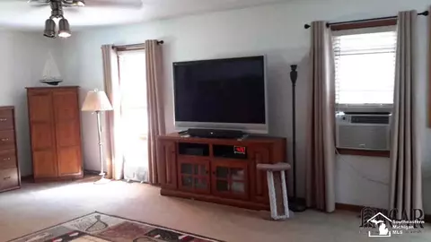 9192 Pheasant, Temperance, MI 48182 photo 10