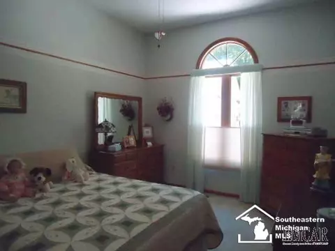 8560 Jackman, Temperance, MI 48182 photo 10