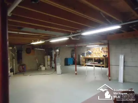 8560 Jackman, Temperance, MI 48182 photo 16
