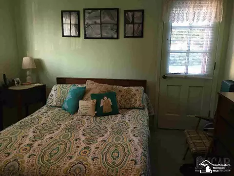 18075 Hinton, Riverview, MI 48193 photo 8