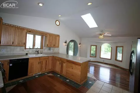 2549 Rushbrook, Flushing, MI 48433 photo 15