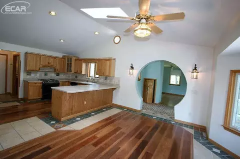 2549 Rushbrook, Flushing, MI 48433 photo 9