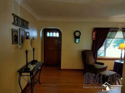 1594 Hendricks, Monroe, MI 48162 photo 11