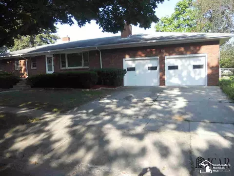1369 Michigan, Monroe, MI 48162 photo 4