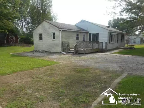 391 Ford, Carleton, MI 48117 photo 4