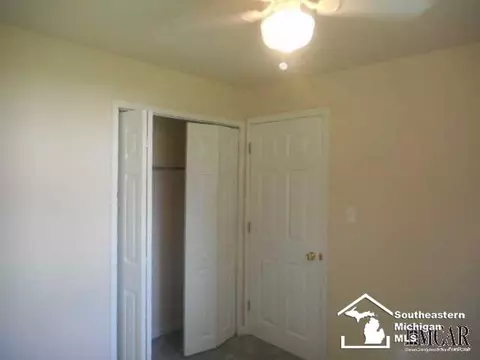 391 Ford, Carleton, MI 48117 photo 27