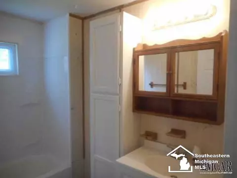 391 Ford, Carleton, MI 48117 photo 21