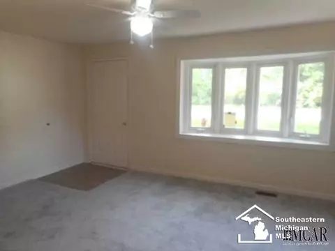391 Ford, Carleton, MI 48117 photo 10